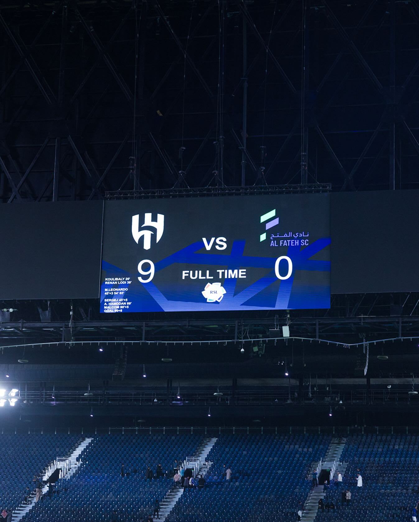 里程碑夜！马德里竞技完成体检；欧冠今晚刷纪录；管理层满意；更衣室氛围转暖