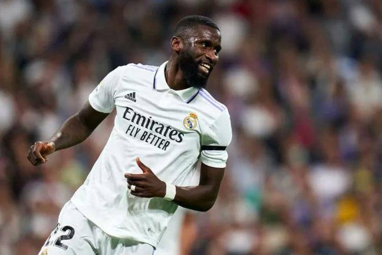 NBA常规赛赛后再迎强敌，皇家马德里远射贴柱，主帅态度：底气十足，控场能力受关注